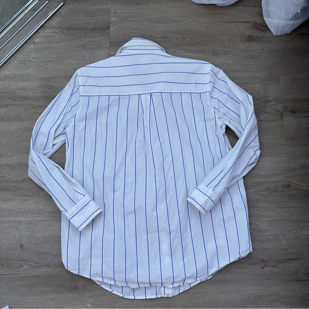 Aritzia Wilfred Free White Striped Button Down shirt - Picture 7 of 7
